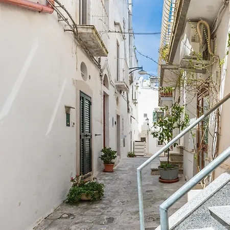 Casa Annamaria In Piazza By Rentbeat Apartment